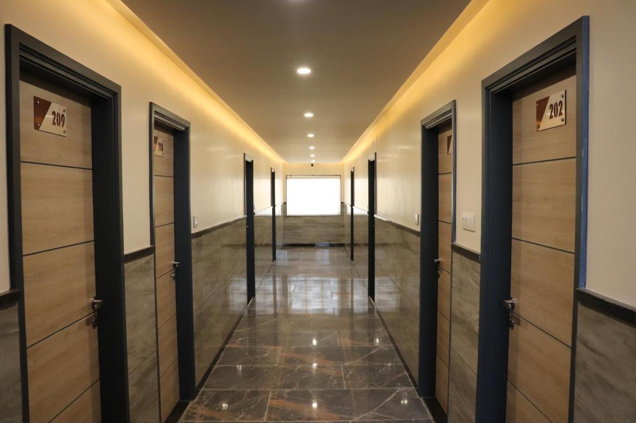 Hotel City Point Phalodi  외부 사진