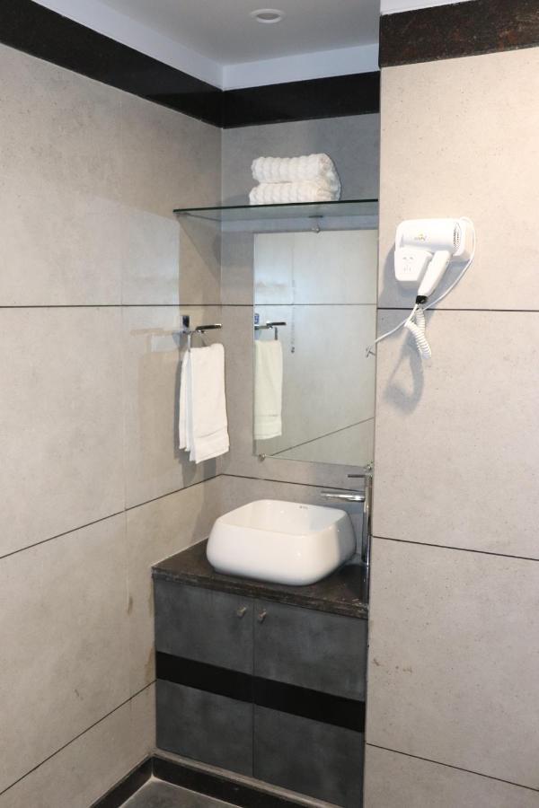Hotel City Point Phalodi  외부 사진