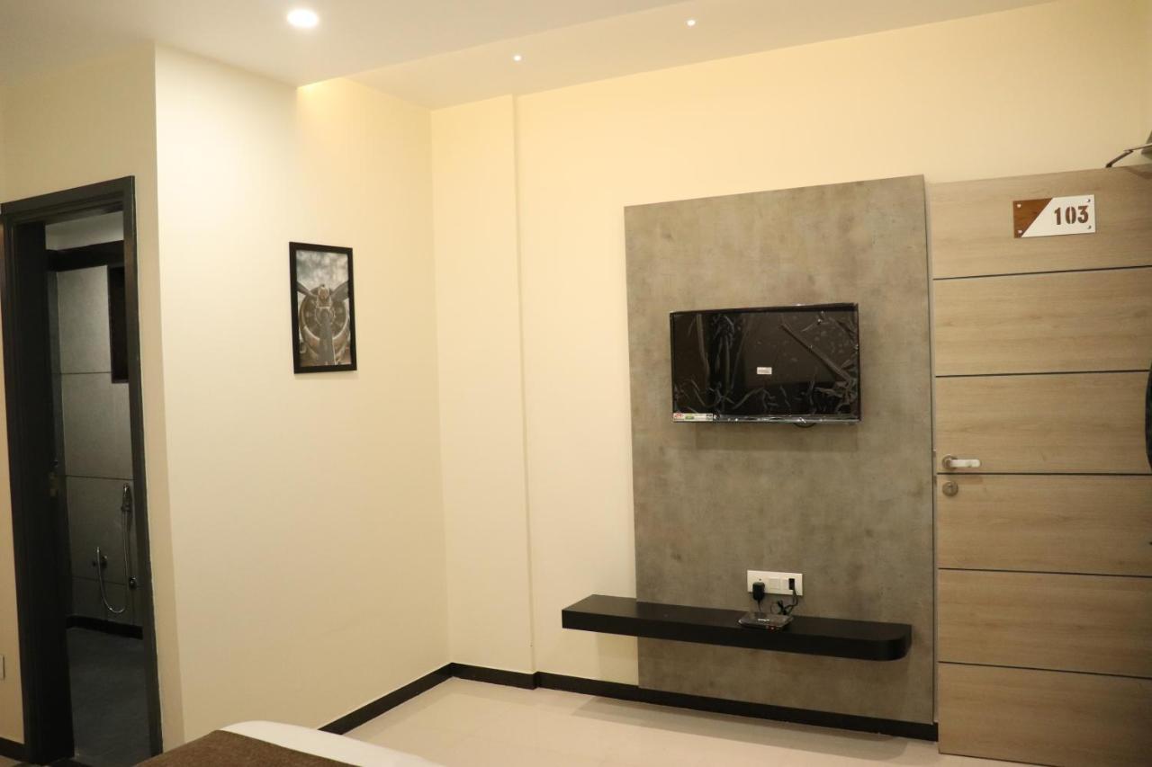 Hotel City Point Phalodi  외부 사진