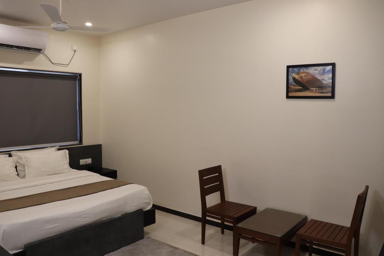 Hotel City Point Phalodi  외부 사진